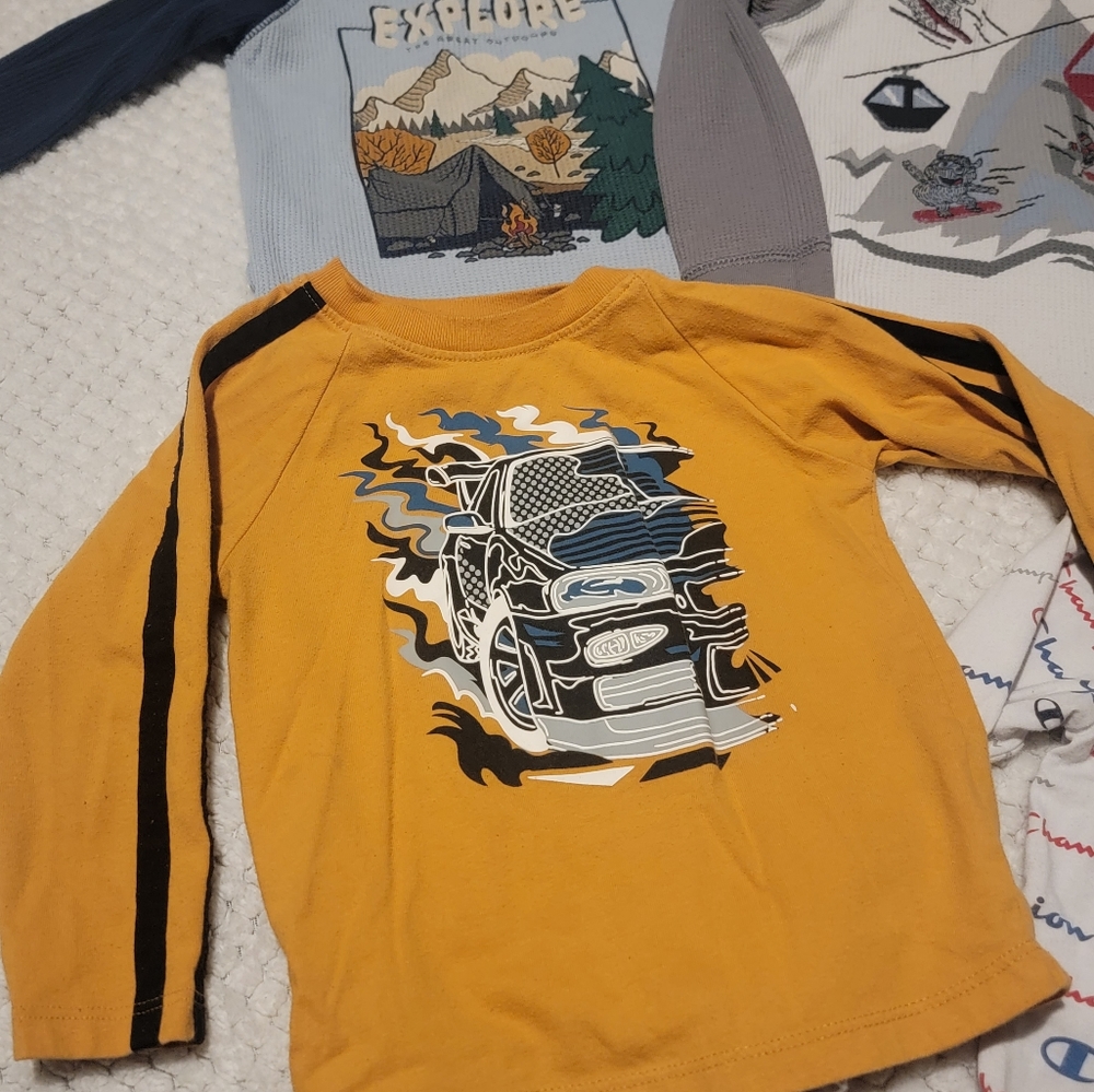 Boy clothes - Picture 2 of 5